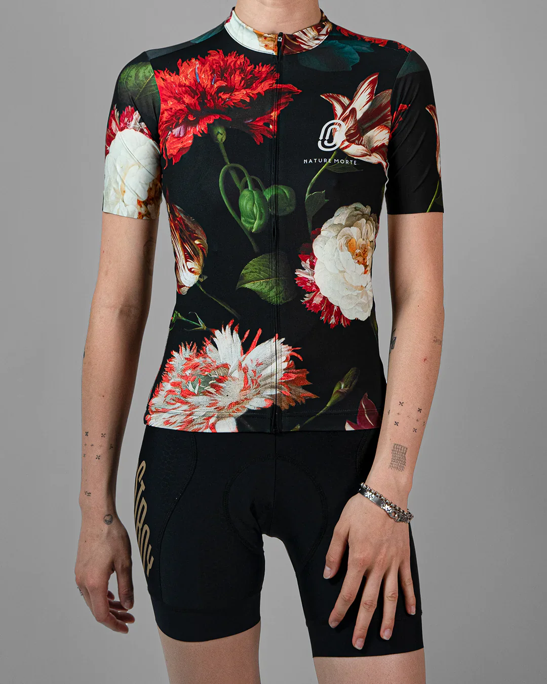 NatureMortewomens0_2700x_d856896b-d389-427a-8b3e-ab65a8be88ea